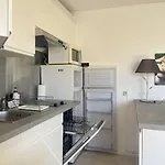 Capao Joli 2 Pièces Piscine Richelieu Cap D'agde * Agde